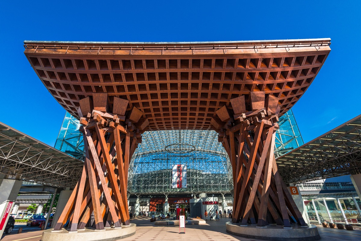金沢駅