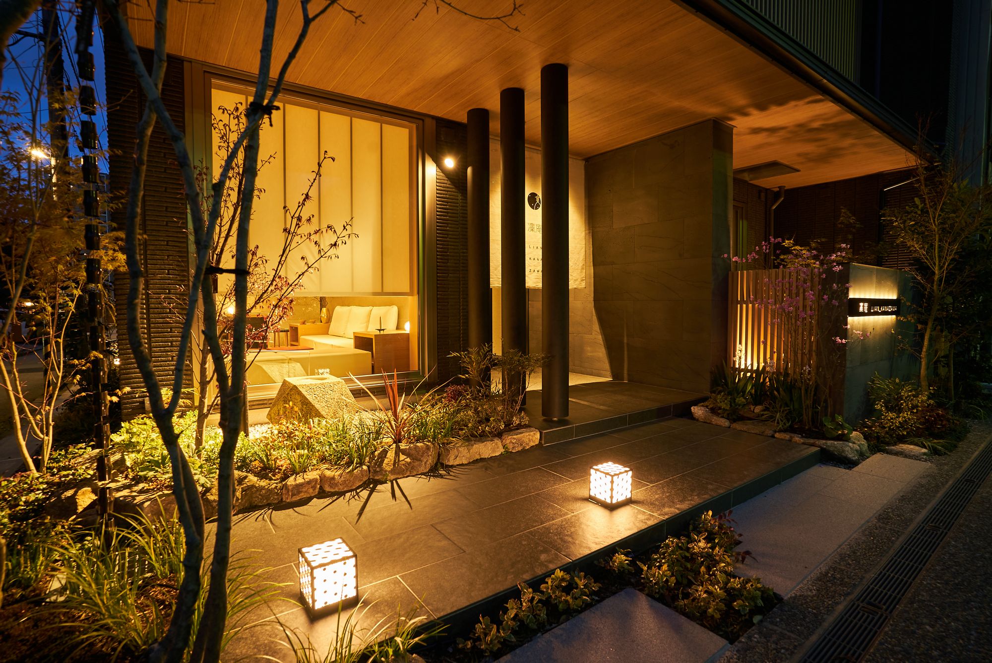 凜庵 ＬＩＡＮ＿ＫＡＮＡＺＡＷＡ