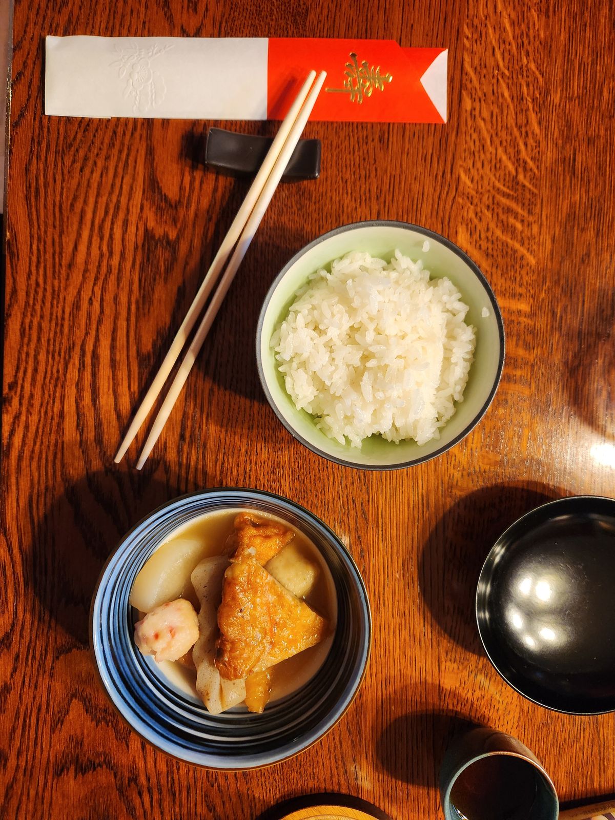 ごはんとおでんの和食膳