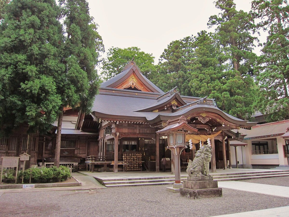 白山比咩神社(白山市)