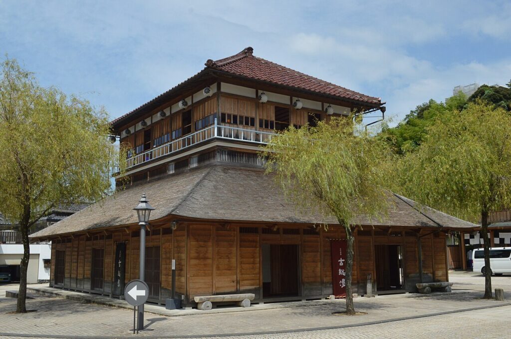 山代温泉 古総湯の外観